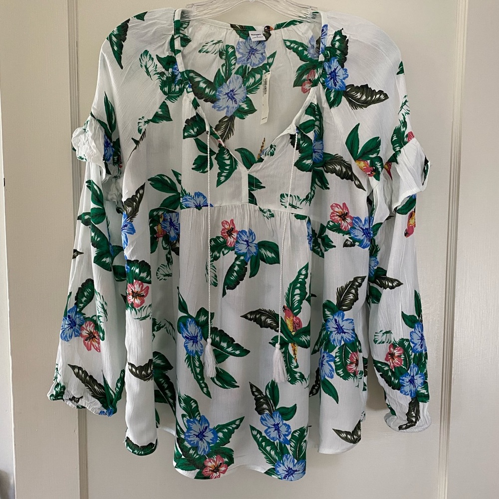 NWT Old Navy Floral Shirt